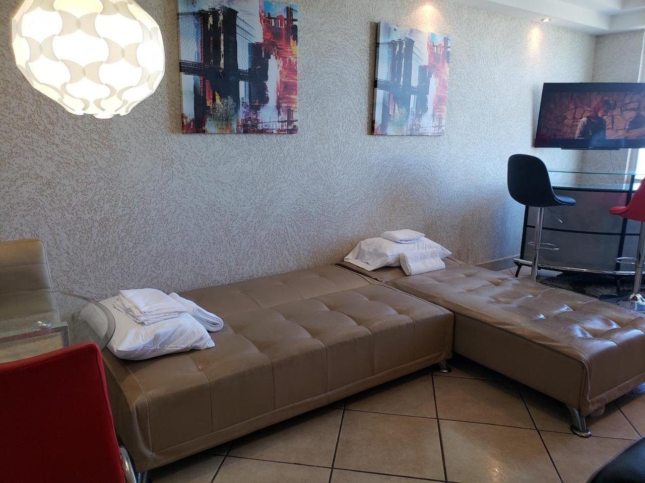 Apt In San Juan, 4 Guests Max, 1 Br-1 Bth, Full Kitchen, Free Internet-Parking Buitenkant foto