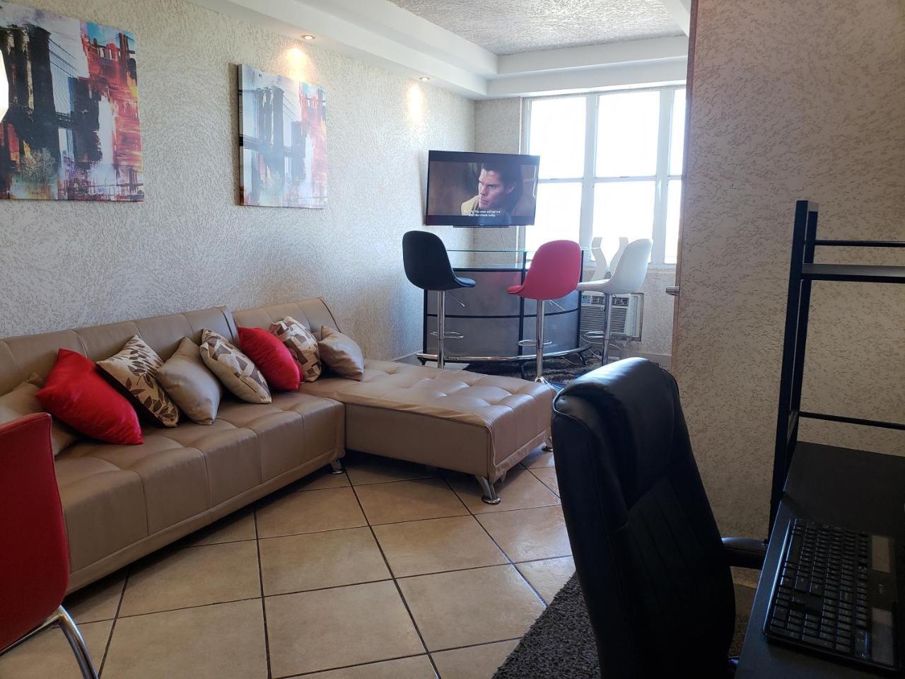 Apt In San Juan, 4 Guests Max, 1 Br-1 Bth, Full Kitchen, Free Internet-Parking Buitenkant foto